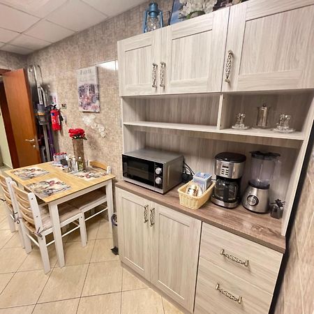 Bright Luxury 2Br Aprt Dubai Marina With Balcony Apartment Exterior photo
